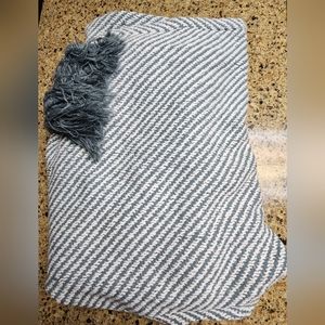 West elm 50x80 blue and white knit tassle Blanket